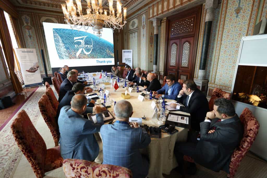 Participants following the CBAM presentation in the meeting room at Çırağan Palace